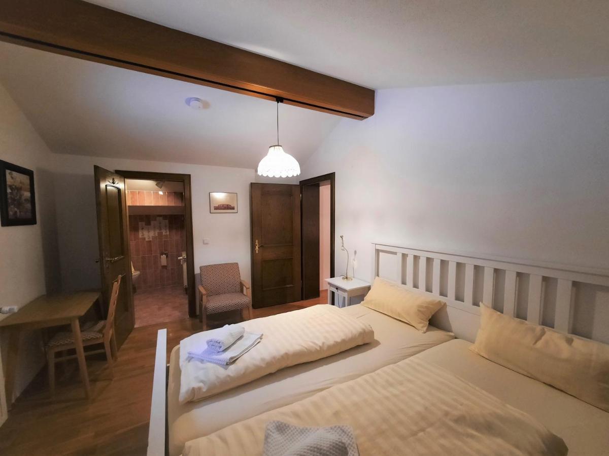 Zwischen Mozart Und Koenig Ludwig Apartment Тайзендорф Екстериор снимка