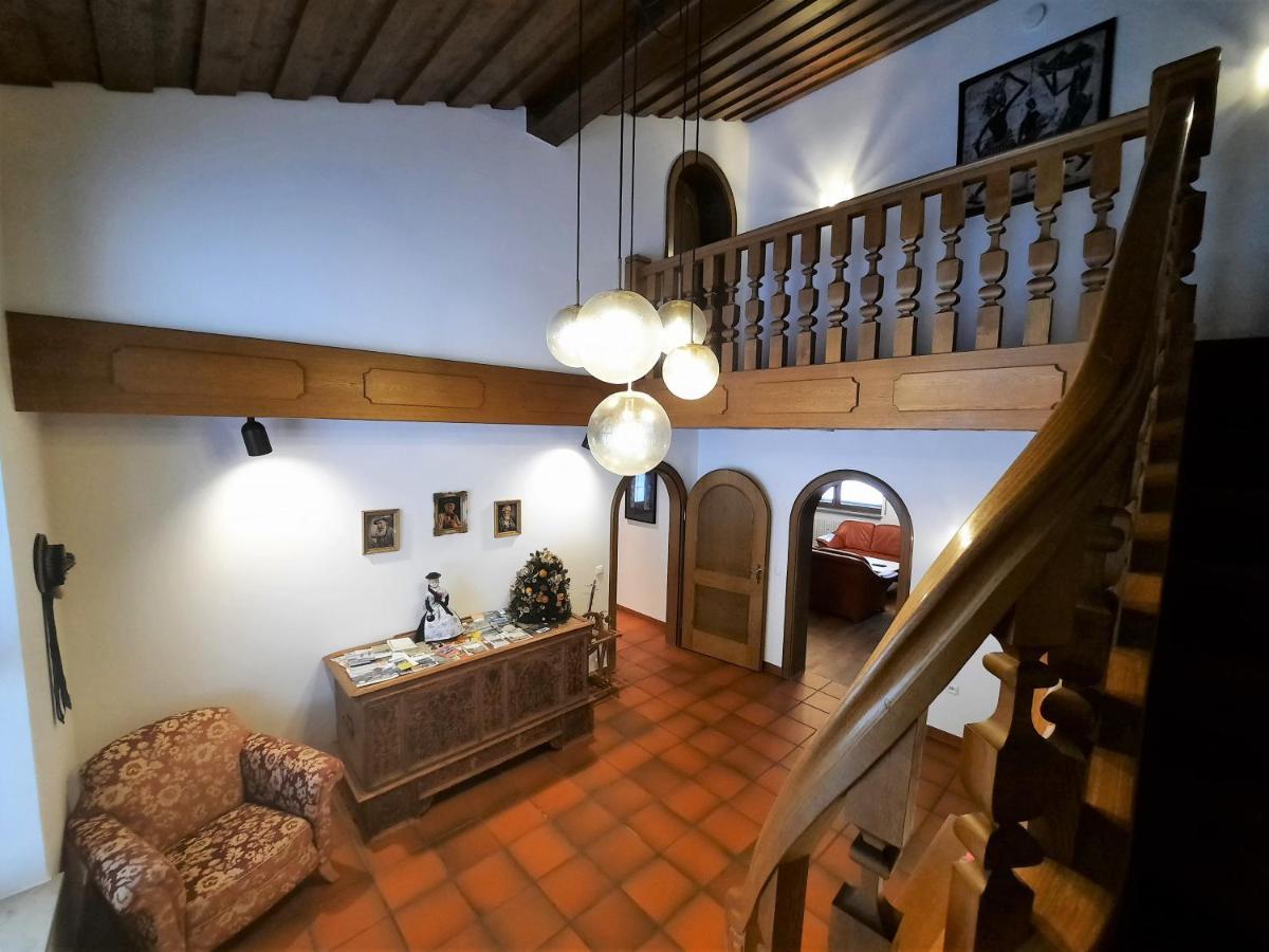 Zwischen Mozart Und Koenig Ludwig Apartment Тайзендорф Екстериор снимка