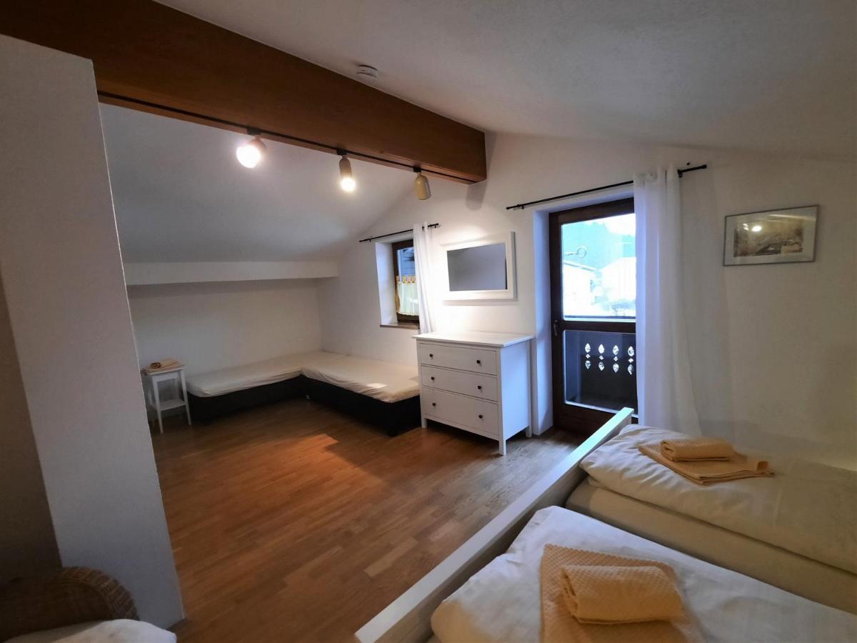 Zwischen Mozart Und Koenig Ludwig Apartment Тайзендорф Екстериор снимка