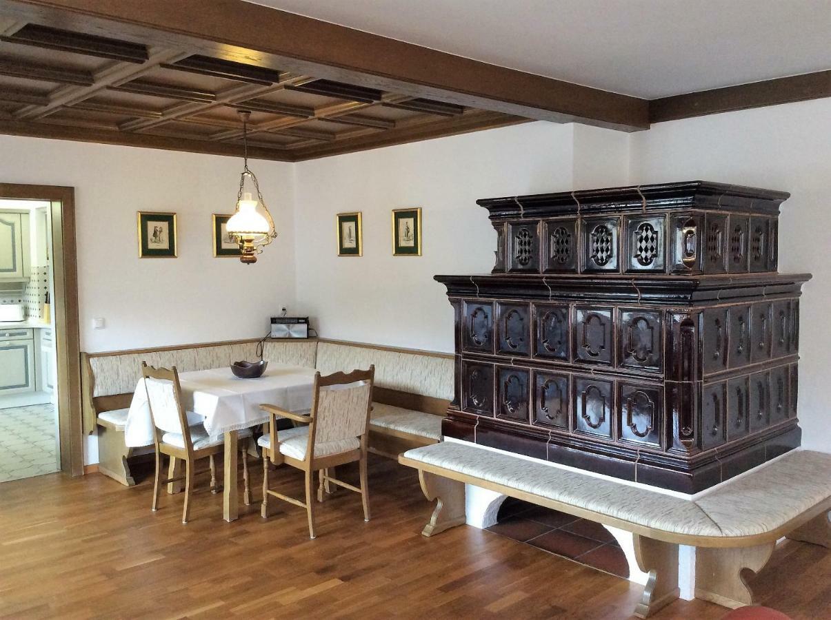 Zwischen Mozart Und Koenig Ludwig Apartment Тайзендорф Екстериор снимка